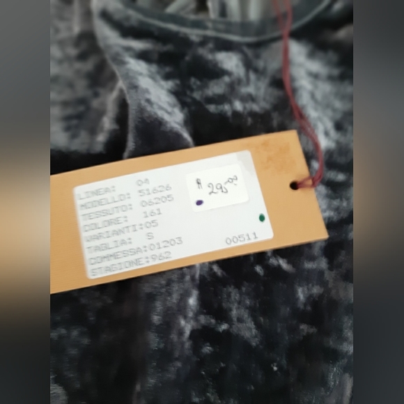 Velvet top - Picture 4 of 7